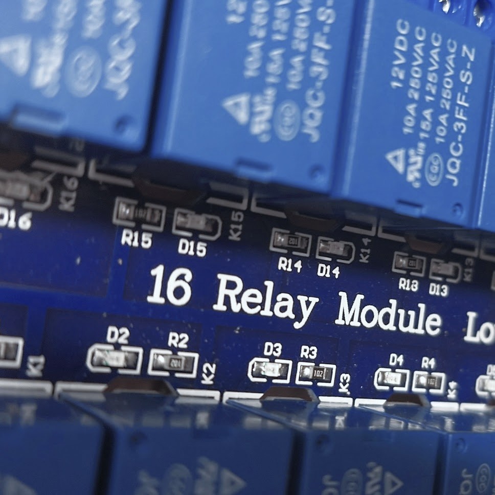 Two Towers Technologies &ndash; Řídicí aplikace (produkt)